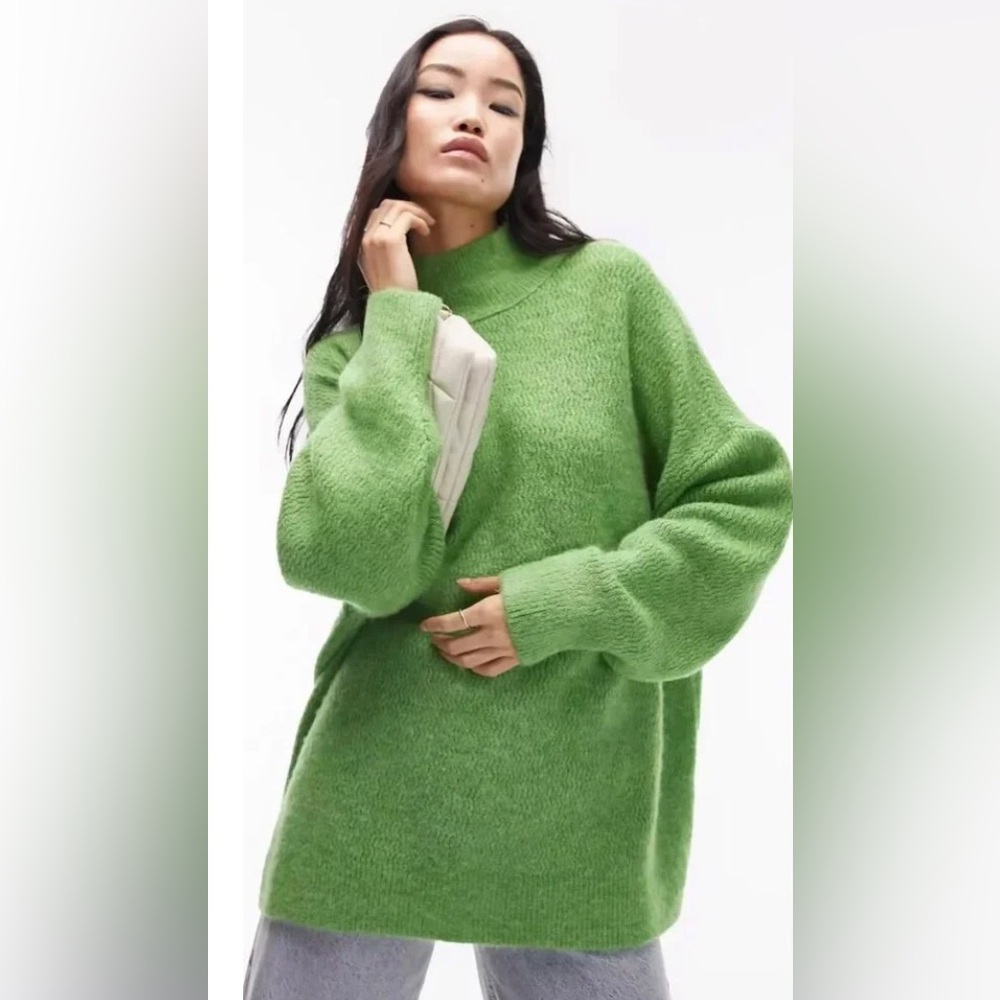 NWT Topshop Green Fuzzy Oversized Turtleneck Mockneck Sweater Medium